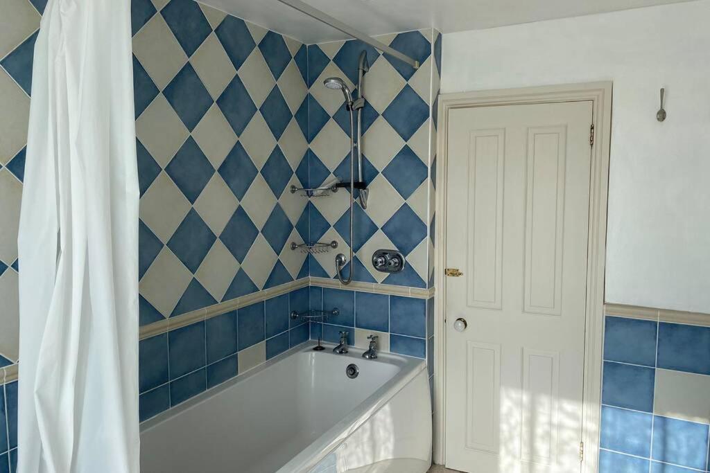 Lynwood - Victorian Home In The Peak District Bakewell Extérieur photo